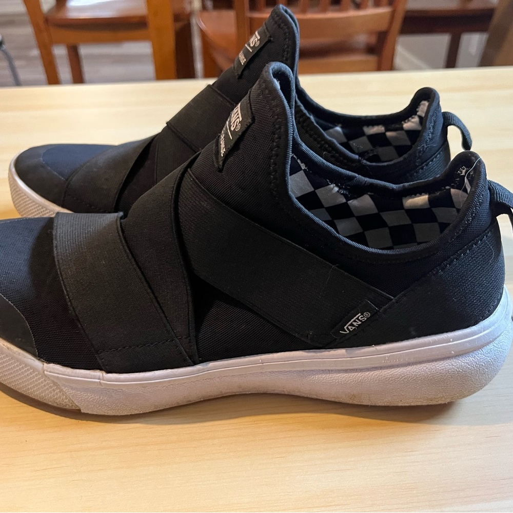 Vans Men's Black Slip-On Sneakers